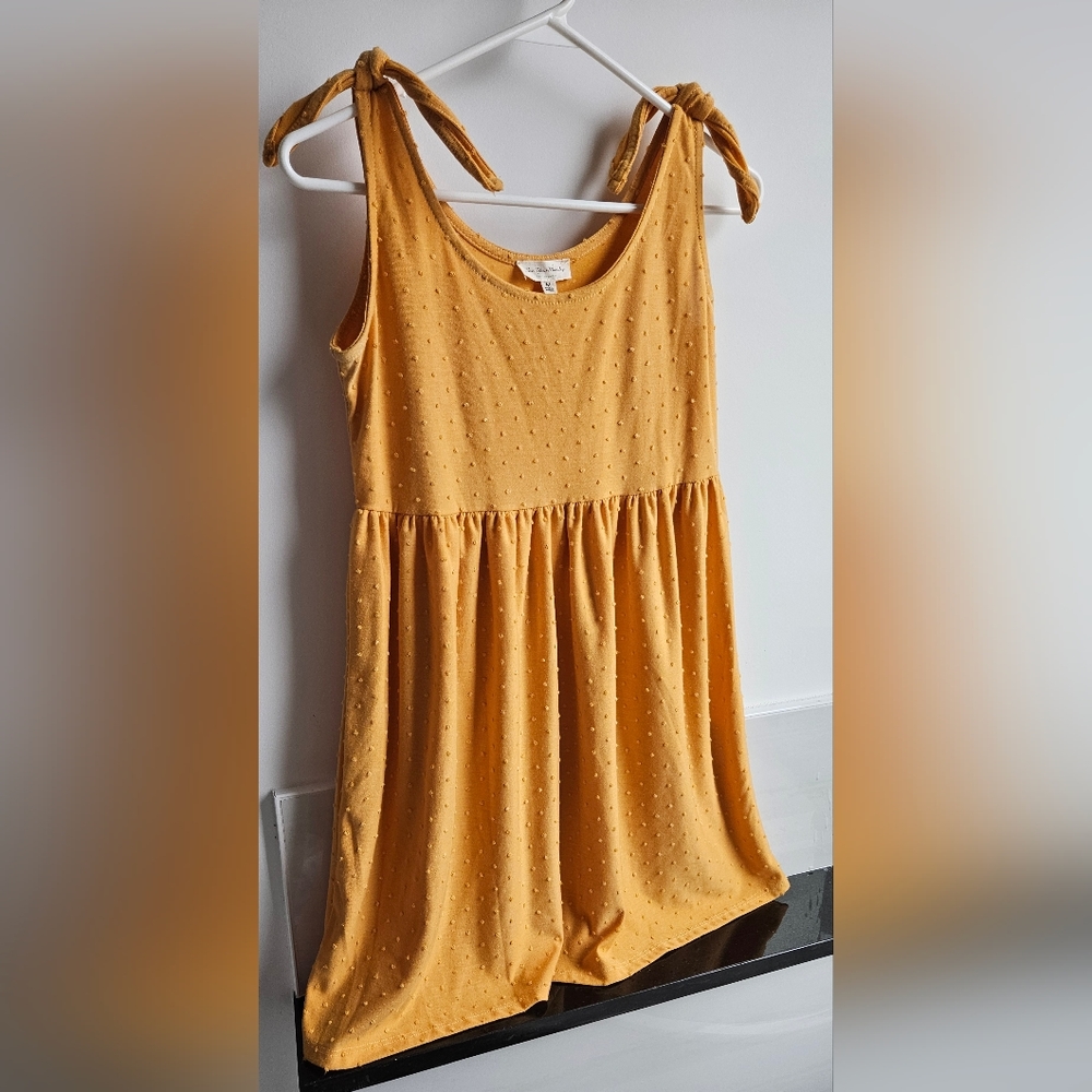 See you Monday dot texture short dress size medium